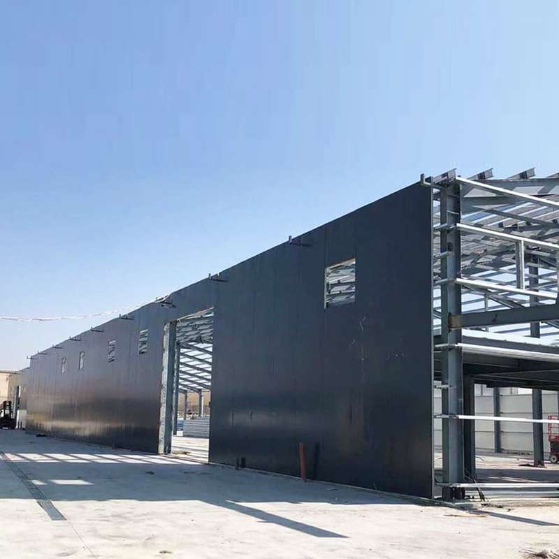 Détails de construction d’un bâtiment métallique